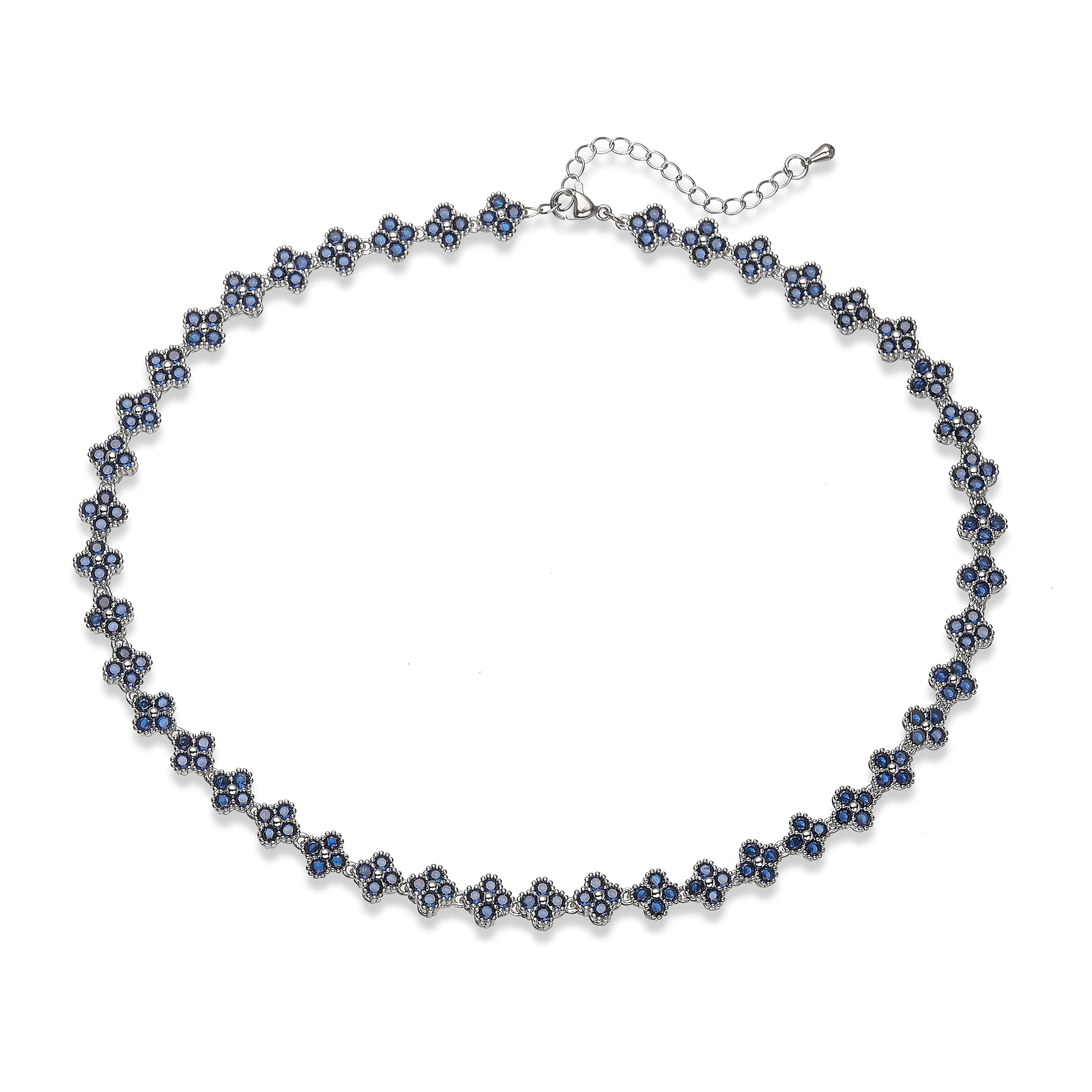 Collier fin Ambre & Lune, finition argenté, perles fleurs en strass CZ bleu — bijou ajustable minimaliste pour femme